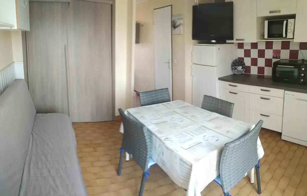 Appartement T2 Avec Piscine, Proche De La Plage Et Du Port Gruissan Exterior foto