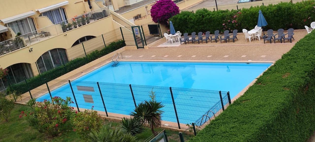 Appartement T2 Avec Piscine, Proche De La Plage Et Du Port Gruissan Exterior foto